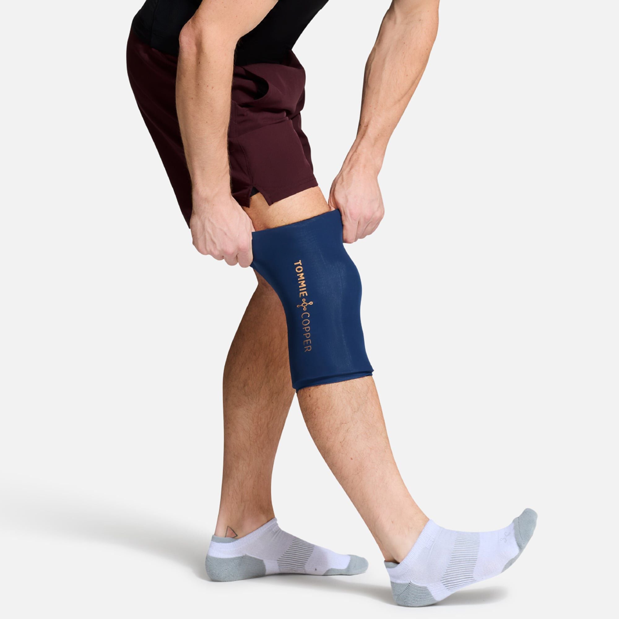Tommie Copper BetterICE® Cold Treatment Knee Sleeve, Small, , large